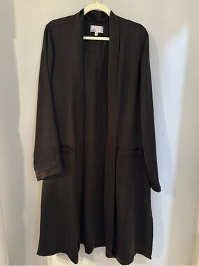 DR2 Black Long Open-Front Coat